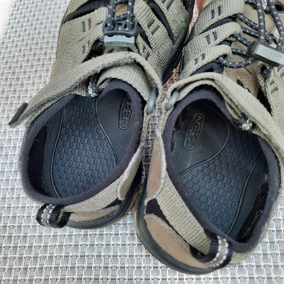 Keen Newport H2 Fisherman Camo Sport Sandals Water Shoe 1 Sneaker Hiking Travel - Picture 5 of 12